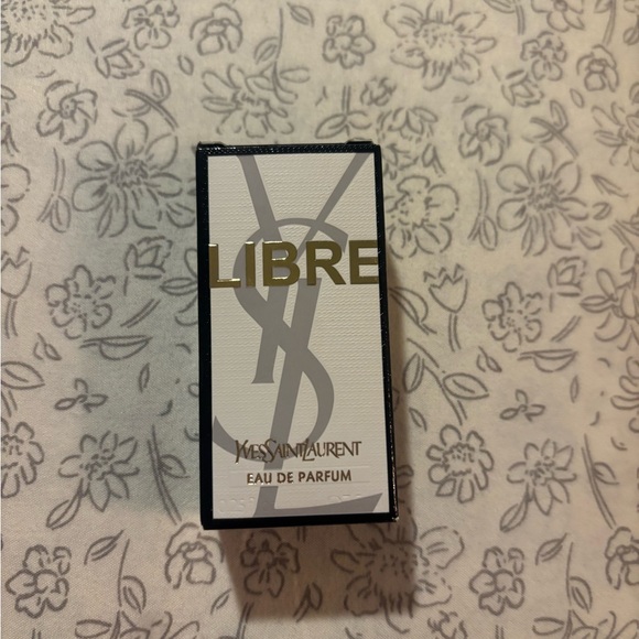 {YSL} LIBRE Yves Saint Laurent Eau de Parfum MINIATURE 0.25 fl oz/7.5 ml - Picture 4 of 4